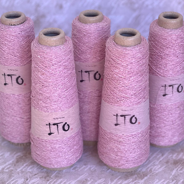 Filato Ito Kinu cherry blossom 365, bagno K0424C