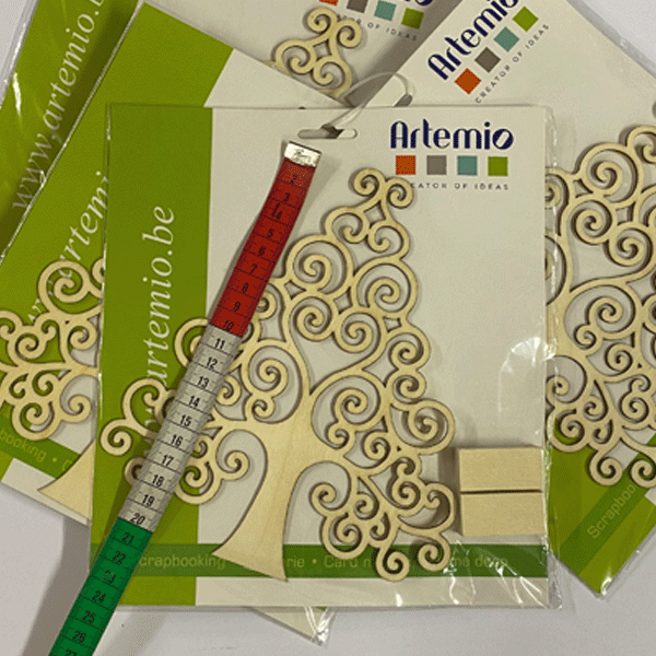 Albero in legno intarsio